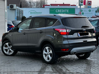 Ford Kuga foto 5