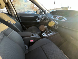 Renault Scenic foto 7