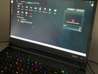 Asus ROG Strix SCAR 17 Gaming Laptop foto 7