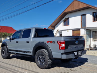 Ford F-150 foto 2