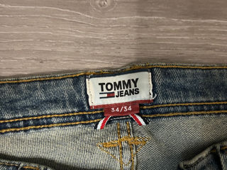 Джинсы Tommy Hilfiger