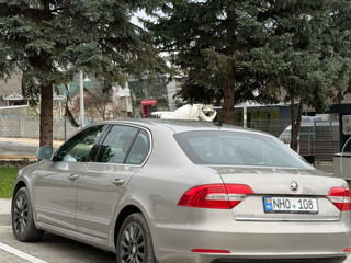 Skoda Superb фото 6
