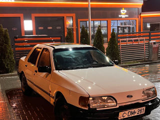 Ford Sierra foto 2