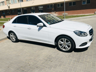 Mercedes E-Class foto 4