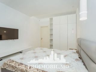 Apartament cu 3 camere, 110 m², Botanica, Chișinău foto 2