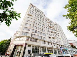 Apartament cu 2 camere, 55 m², Botanica, Chișinău