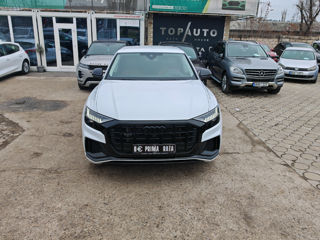 Audi Q8 foto 2