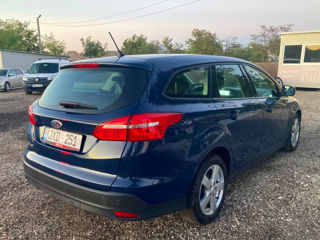 Ford Focus foto 4