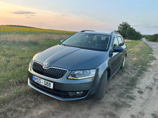 Skoda Octavia foto 2