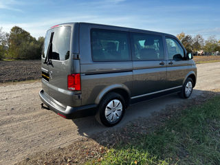 Volkswagen Caravelle foto 5