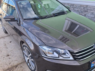 Volkswagen Passat foto 2