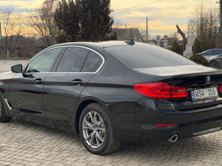 BMW 5 Series foto 5