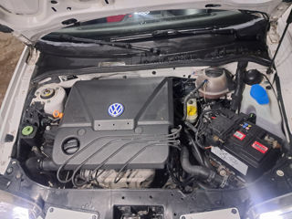 Volkswagen Polo foto 4