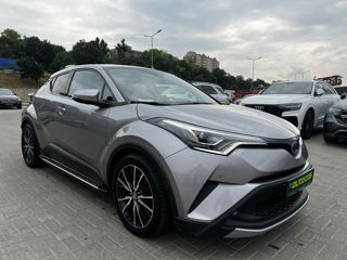 Toyota C-HR foto 3