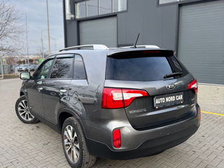 KIA Sorento foto 3