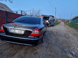 Mercedes E-Class foto 3