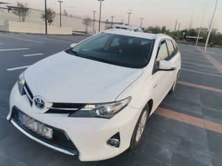 Toyota Auris foto 2