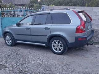 Volvo XC90 foto 3