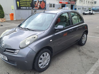 Nissan Micra foto 2