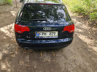 Audi A4 фото 3