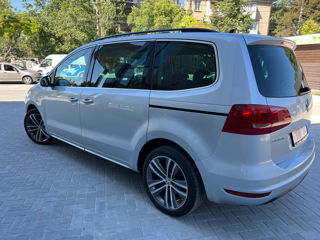 Volkswagen Sharan foto 3