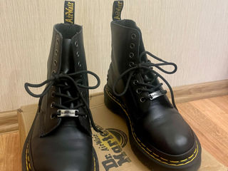 Dr.Martens