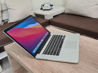 MacBook Pro 15 Retina (2013/Core i7 8X, 8Gb Ram/256Gb SSD/15.4" Retina) foto 2