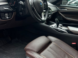 BMW 5 Series foto 6