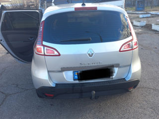 Renault Scenic foto 2