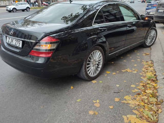 Mercedes S-Class foto 2