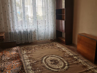 Apartament cu 3 camere, 76 m², Centru, Rîșcani foto 3