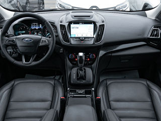 Ford Kuga foto 7