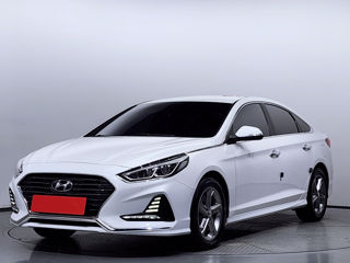 Hyundai Sonata foto 1