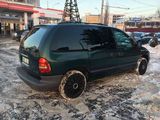 Dodge Caravan foto 3