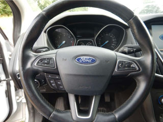 Ford Focus foto 14