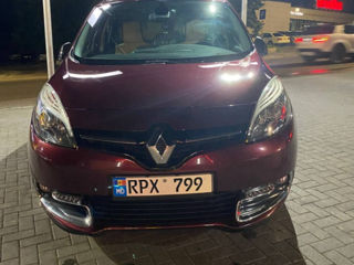 Renault Grand Scenic foto 3