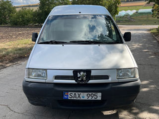 Peugeot Expert foto 2