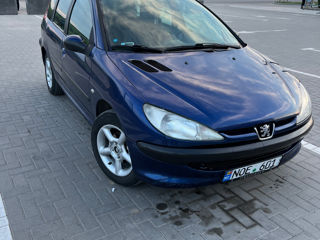 Peugeot 206, 2003