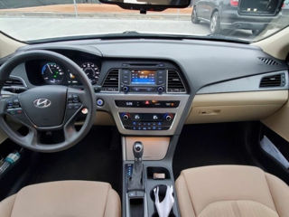 Hyundai Sonata foto 7