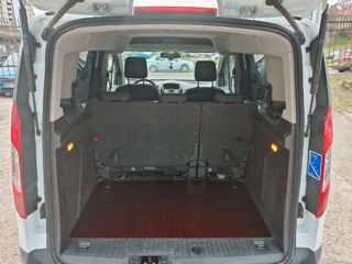 Ford Tourneo Connect foto 9