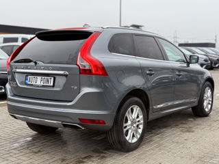 Volvo XC60 foto 3