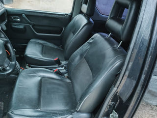 Suzuki Jimny foto 7