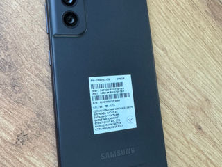 Samsung S21 FE 6/128  ! foto 2