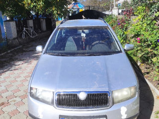 Skoda Fabia foto 1