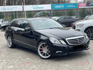 Mercedes E-Class foto 5