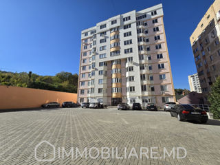 Apartament cu 3 camere, 107 m², Buiucani, Chișinău