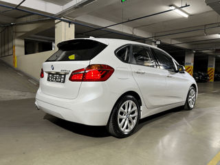 BMW 2 Series Active Tourer foto 3