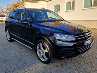 Volkswagen Touareg foto 2