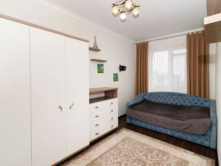 Apartament cu 3 camere, 112 m², Telecentru, Chișinău foto 3