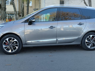 Renault Grand Scenic foto 6